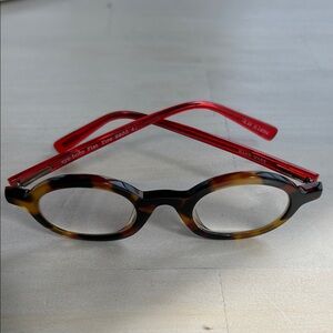 Eyebobs Flat Tire 2.5